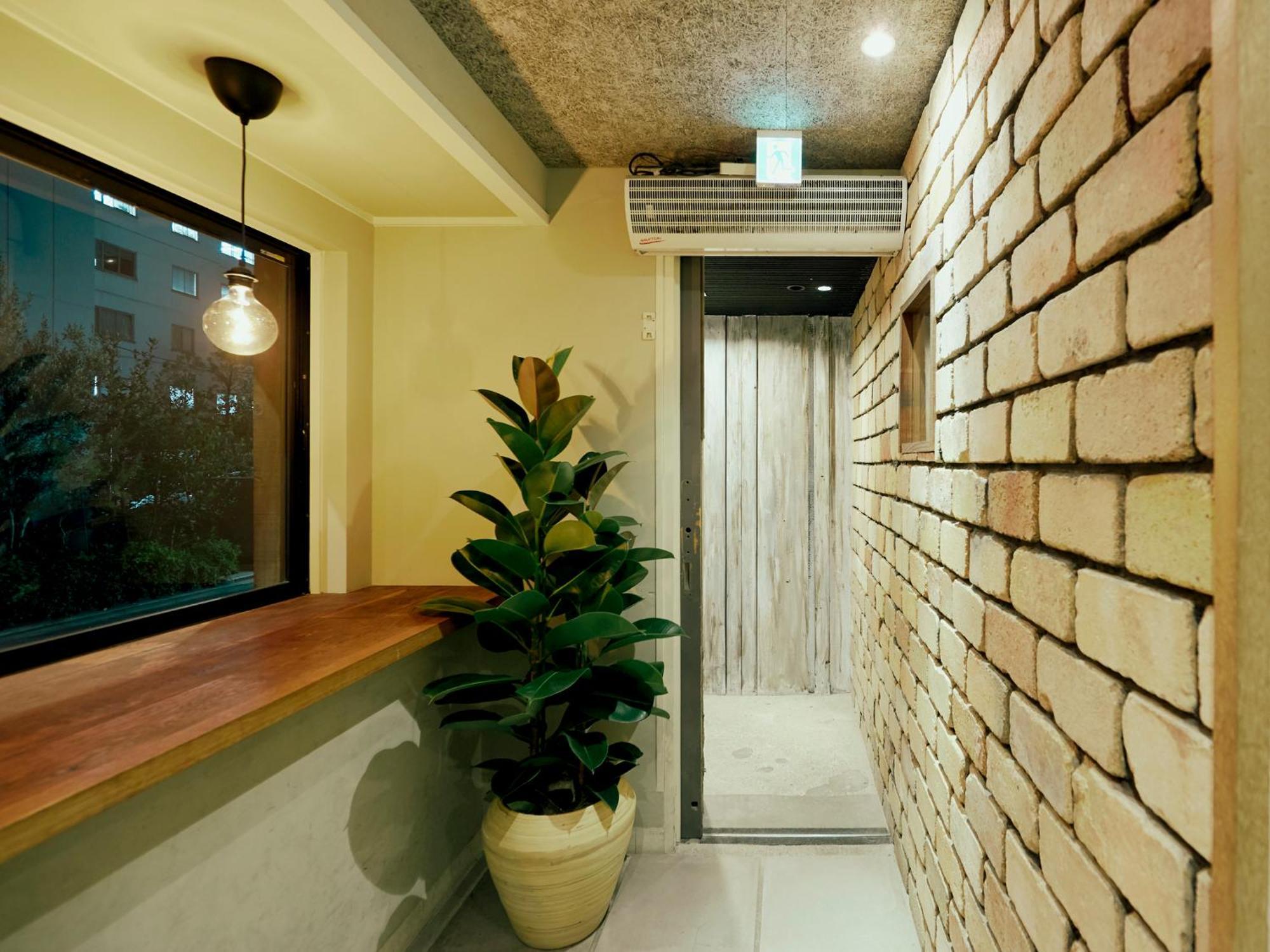Akasaka Guesthouse Hive Tokyo Exterior photo
